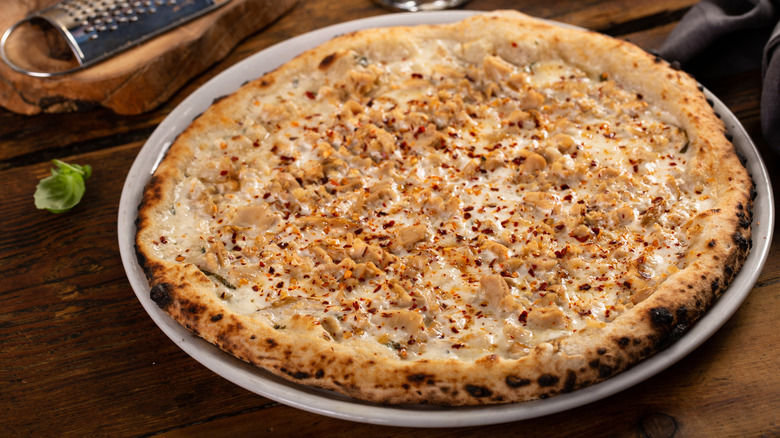White clam pizza