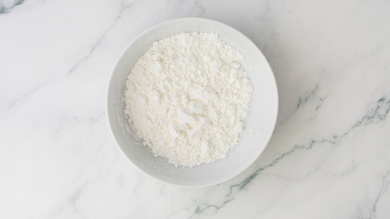 Cornstarch in bowl