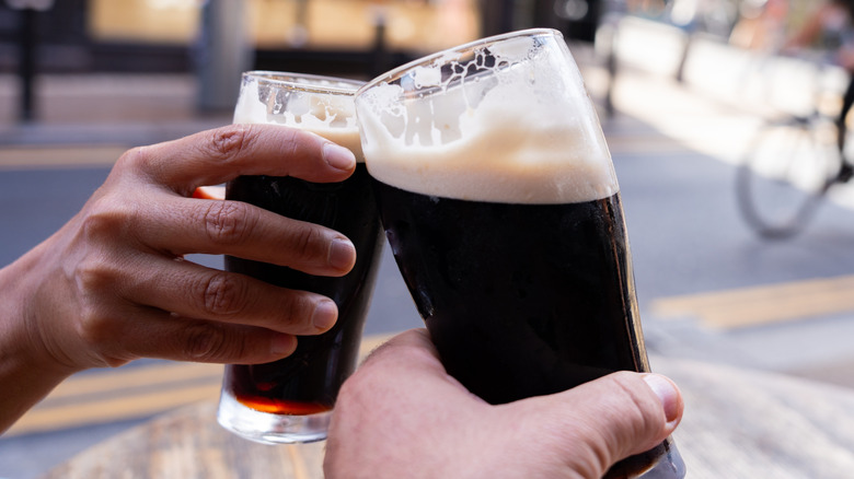 hands cheers beer