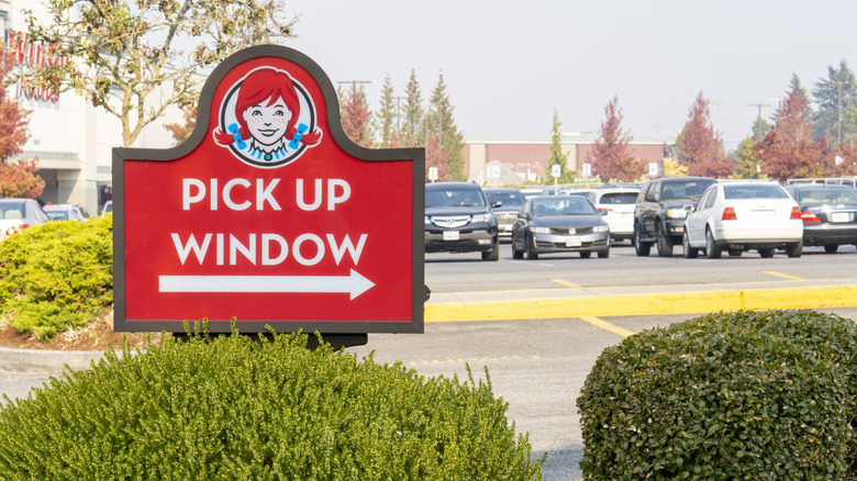 Wendy's Pick Up Window sign