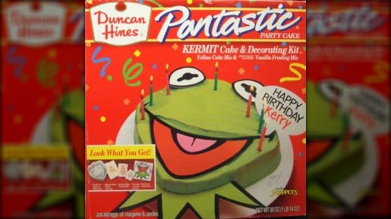 Box for Duncan Hines Pantastic Muppet Cakes featuring Kermit the Frog