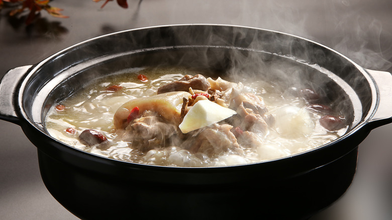 Mutton soup in a deep skillet