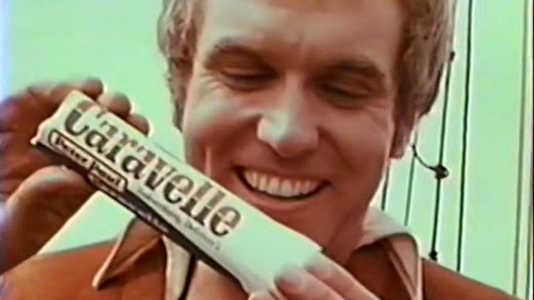 A vintage Peter Paul Caravelle candy bar
