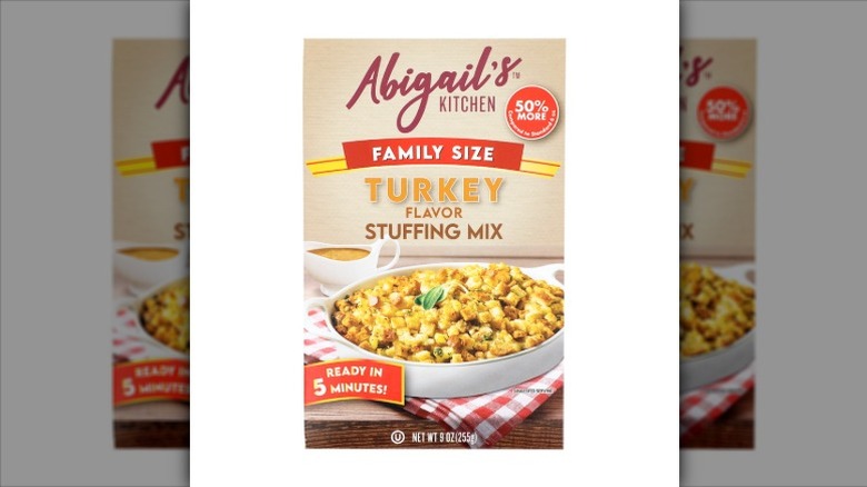 box of Abigail's Kitchen Turkey Flavor Stuffing Mix