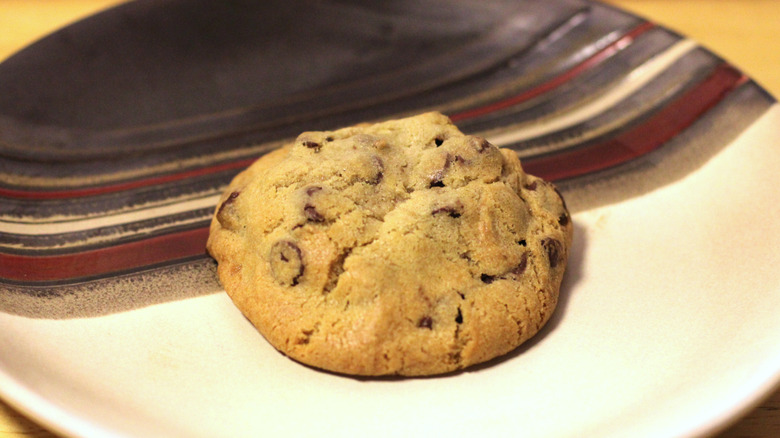 A Cinnabon Cookie BonBite on a plate