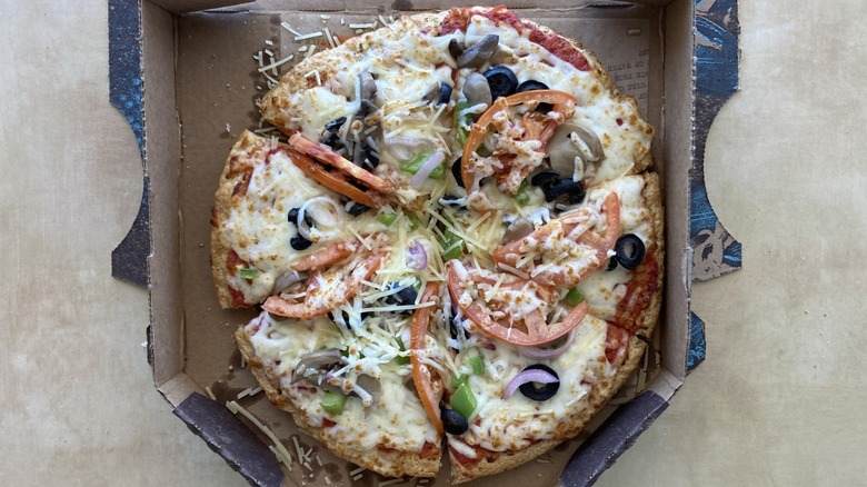 Schlotzsky's supreme pizza