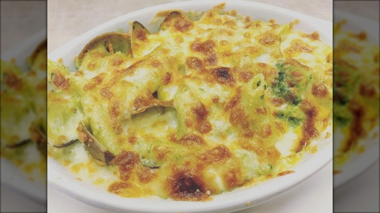 Clam and cheese casserole
