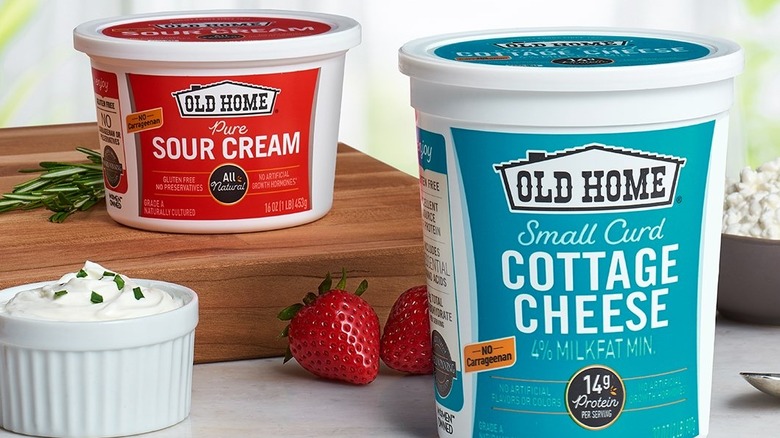 Old Home sour cream and cottage cheese