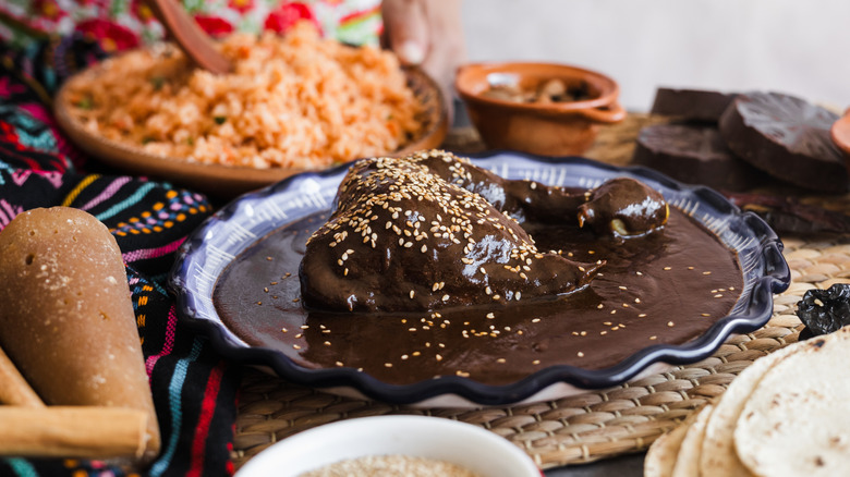 Bowl of mole chicken