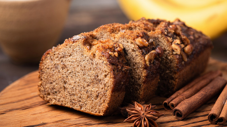 Closeup of sliced banana bread with cinnamon