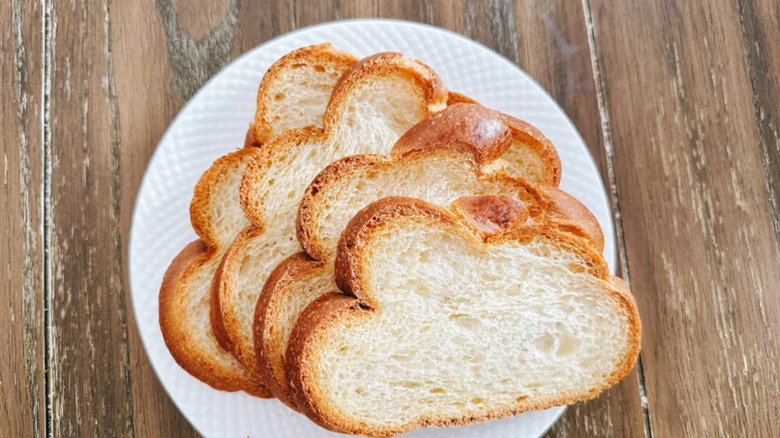 Publix challah slices on plate on table
