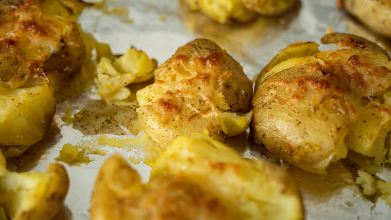 baked potatoes with cheese sauce