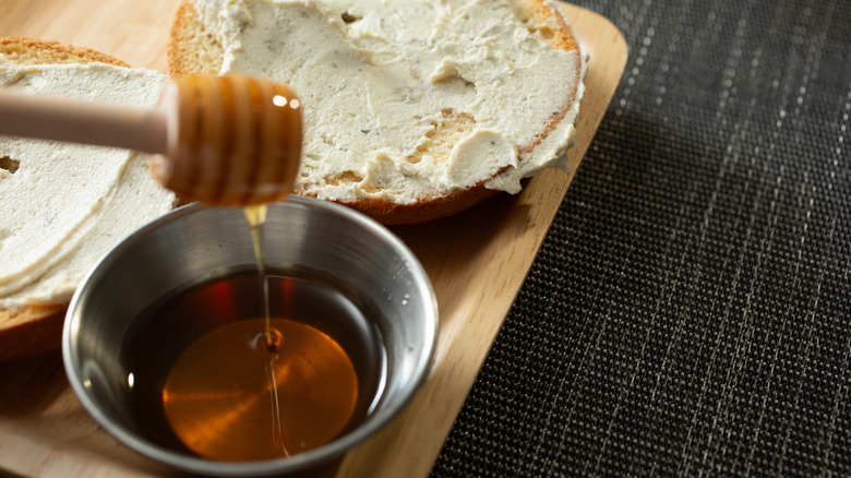 Bagels with cream cheese and honey