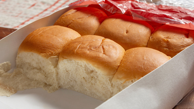 A package of Hawaiian style rolls