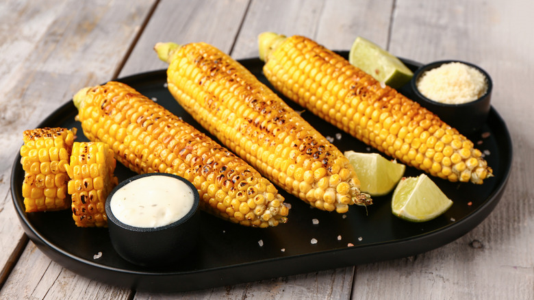 grilled corn on the cob with lime and creamy sauce