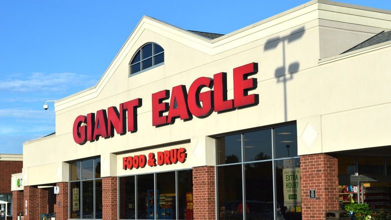 Giant Eagle storefront on sunny day