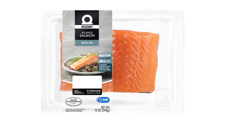 A package of Mowi skin-on Atlantic salmon on white background