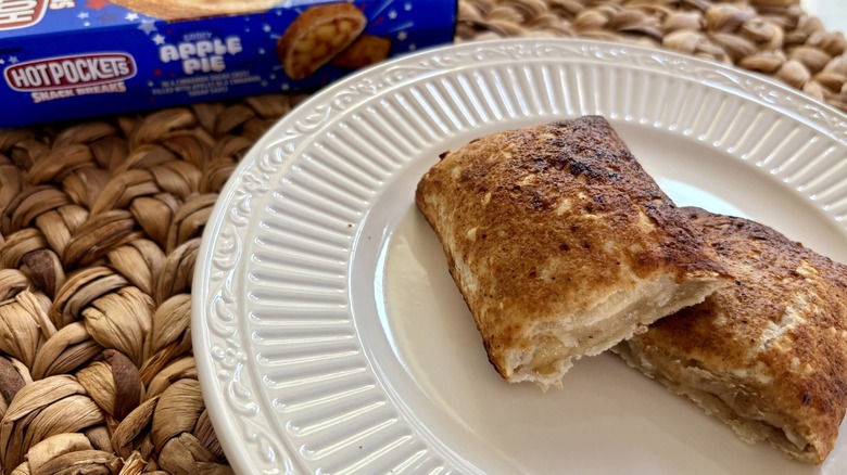 Hot Pockets Snack Breaks Gooey Apple Pie flavor split on a plate