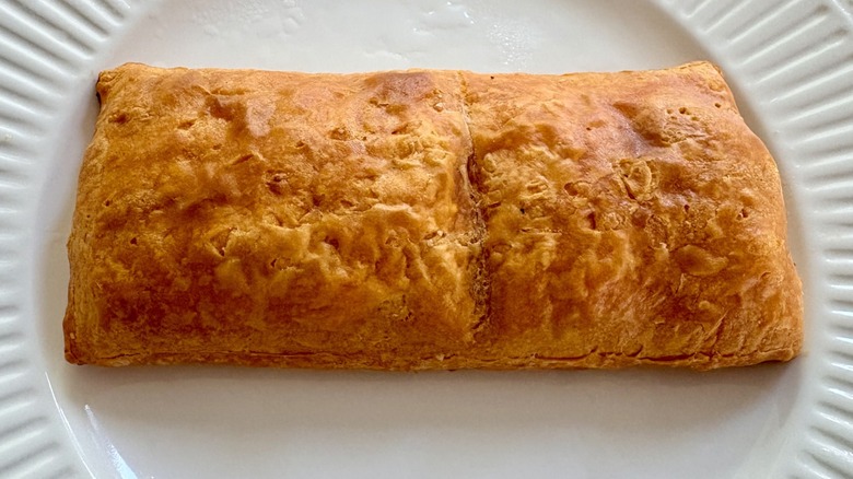Hot Pockets Snack Breaks Ultimate Cheddar flavor heated on a plate
