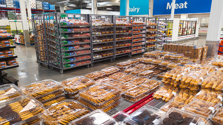 Shelves filled with cookies, pastries, and bread inside Sam's Club
