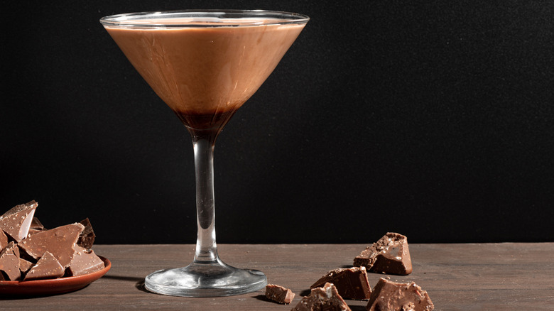 Chocolate liqueur drink
