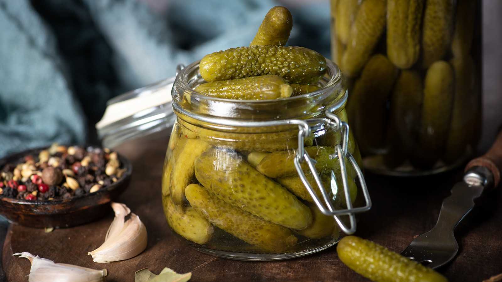 How Long That Opened Jar Of Pickles Will Last In The Fridge