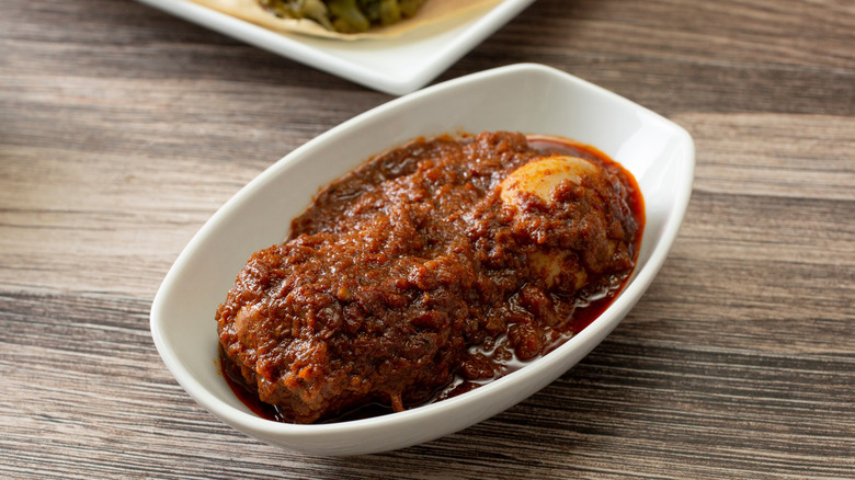 A bowl of doro wat (Chicken stew)