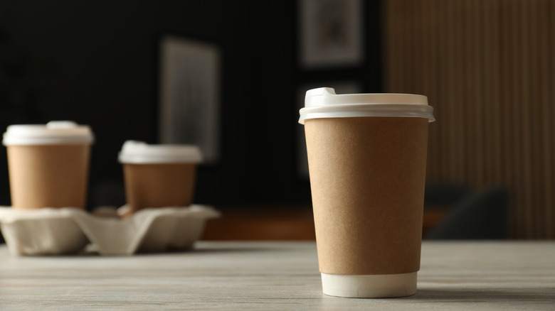 Paper to-go cups with lids