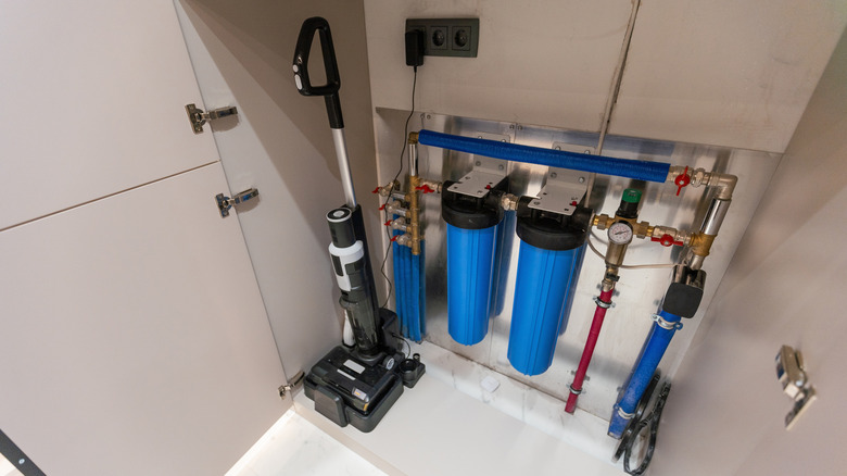 Water filtration system in somone's home