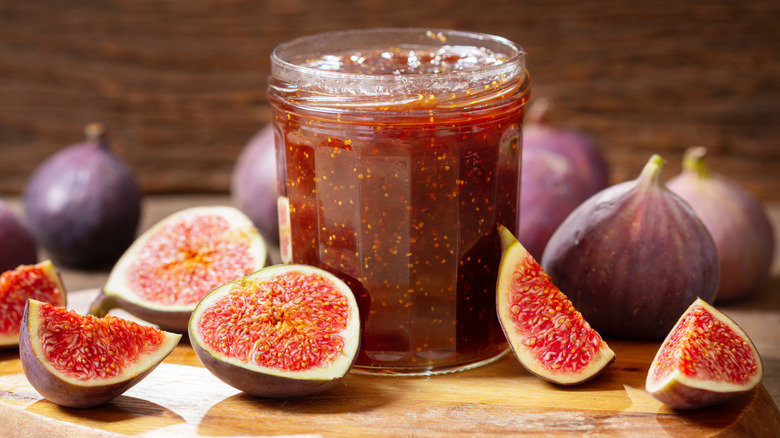 Fig jam surrounded by whole and halved figs