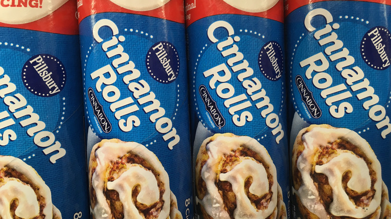 canned Pillsbury cinnamon rolls