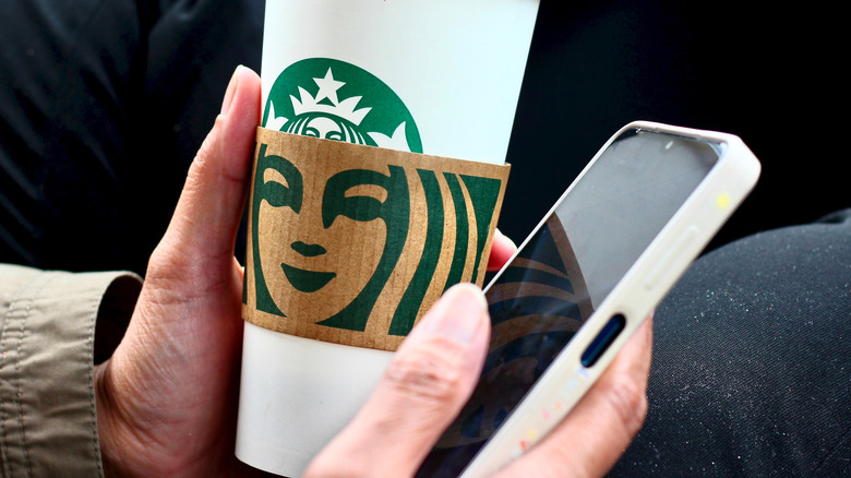 'I Am So Done' — Starbucks New Reward Program Has Customers Fuming