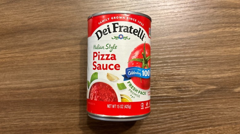 Dei Fratelli Italian Style Pizza Sauce can on wooden table