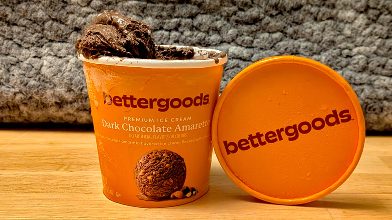 A pint of Walmart's Bettergoods brand Dark Chocolate Amaretto flavored premium ice cream