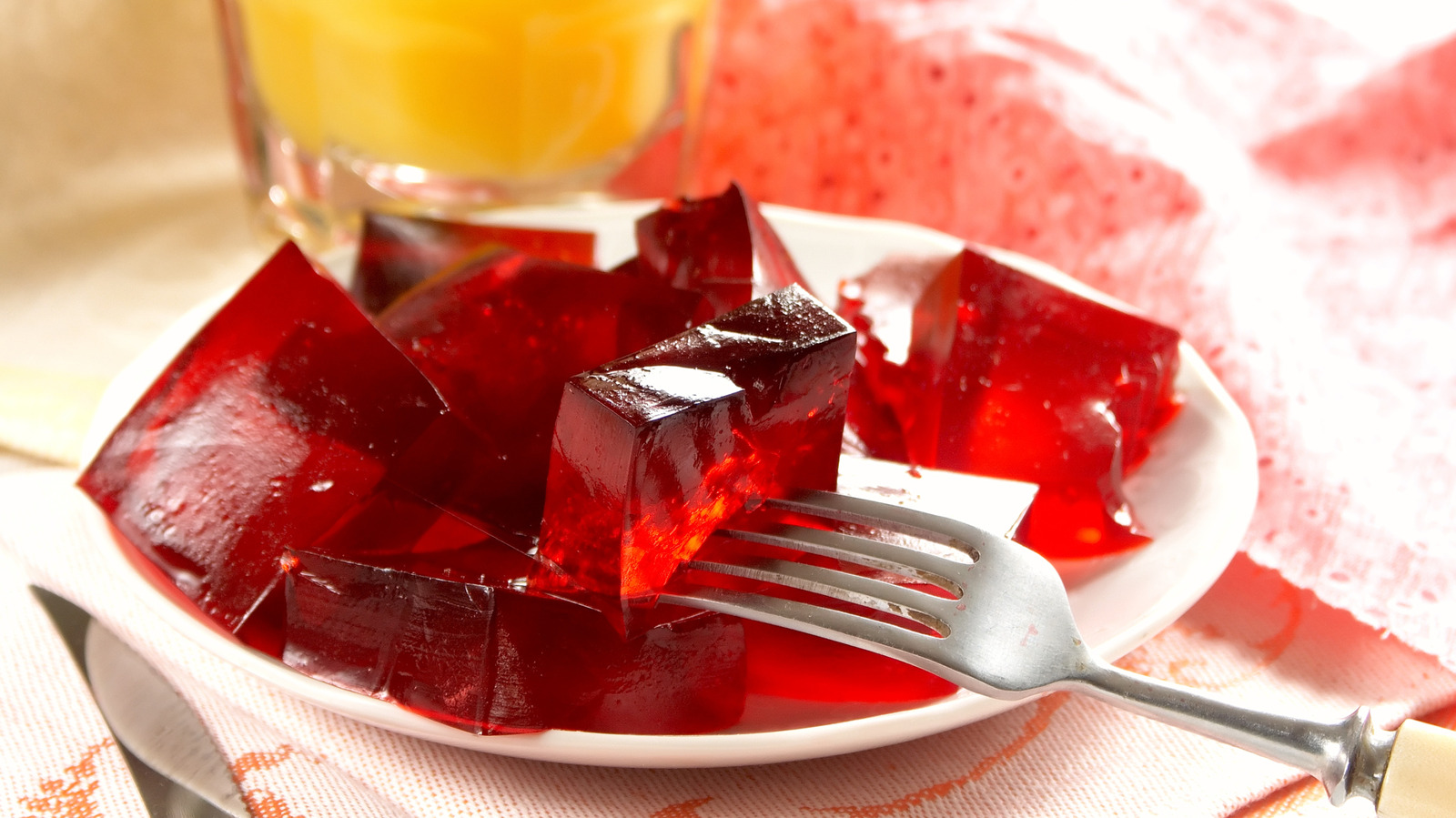 If Your Mom Made This Magical Jell-O, She's Probably A Boomer
