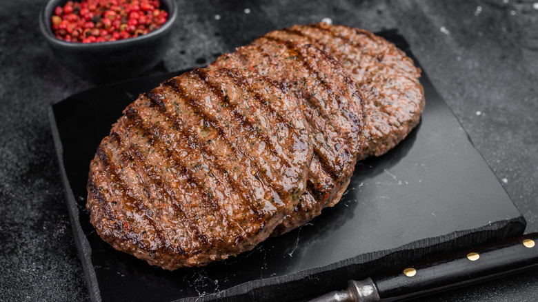 Plain grilled beef patties