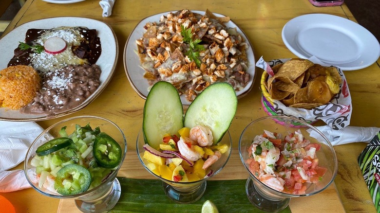 Food from Señor Frog's Cozumel