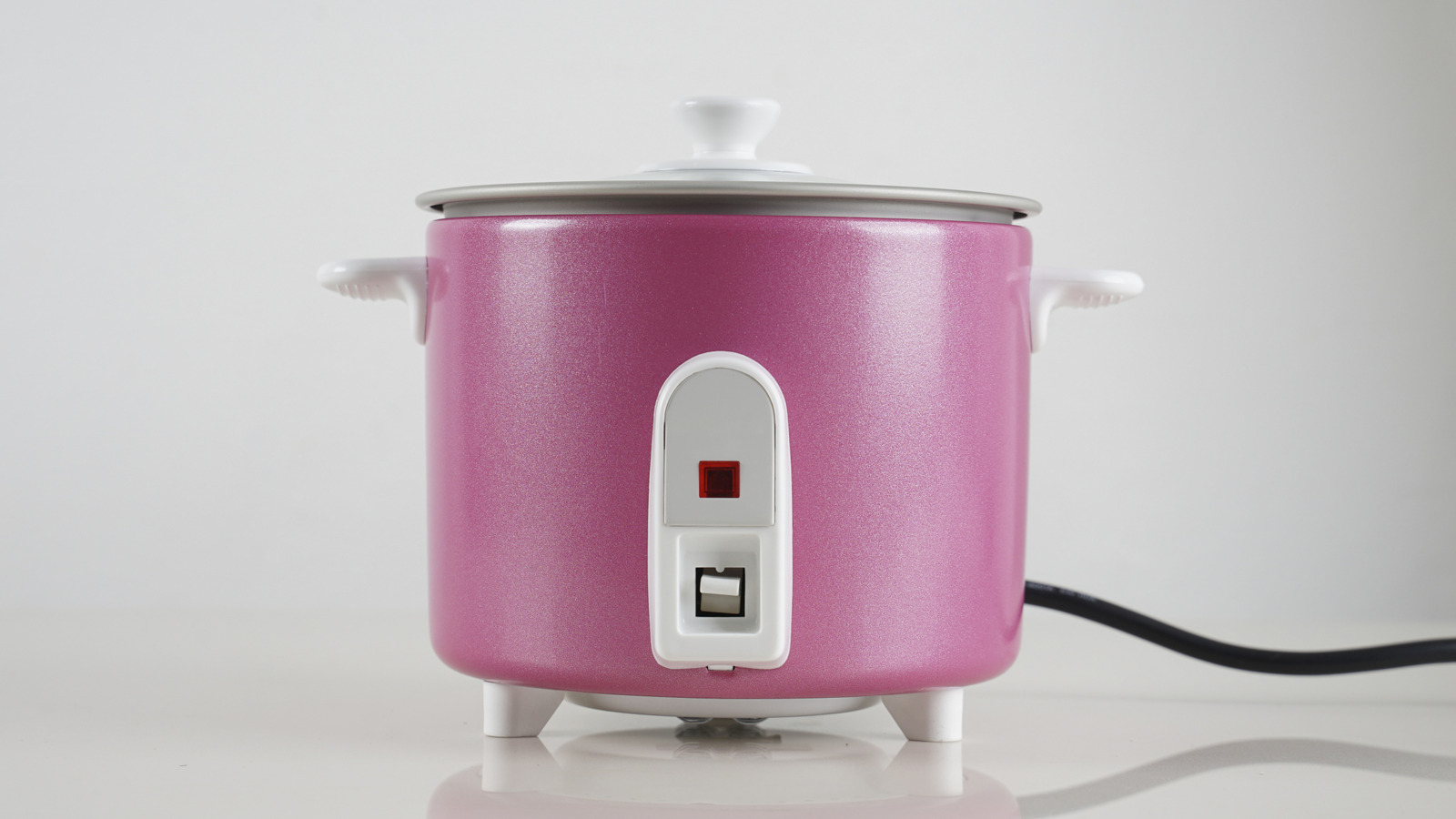 Yes, You Can Bake A Cake In A Rice Cooker