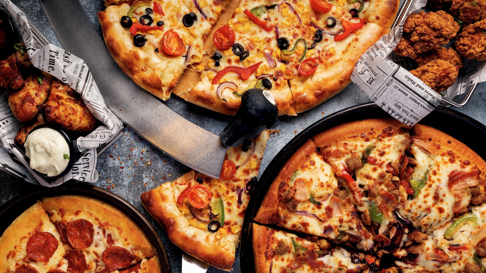 It's True Some Pizza Hut Locations Still Serve Alcohol