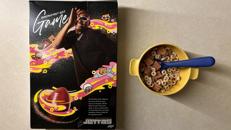 back of jetta mix box and bowl of cereal