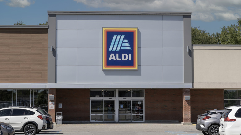 An Aldi location