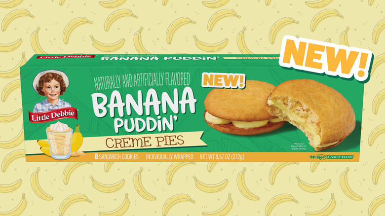 Box of Little Debbie Banana Puddin' Creme Pie snack cakes