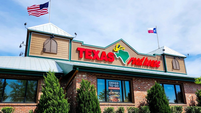 Outside Texas Roadhouse restaurant
