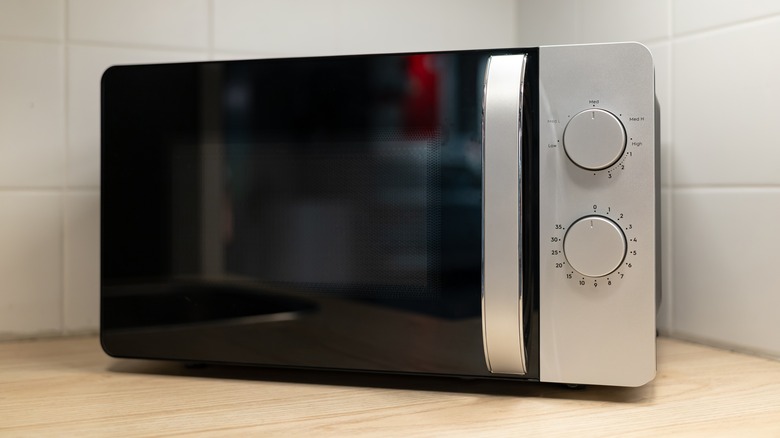 countertop microwave oven in kitchen