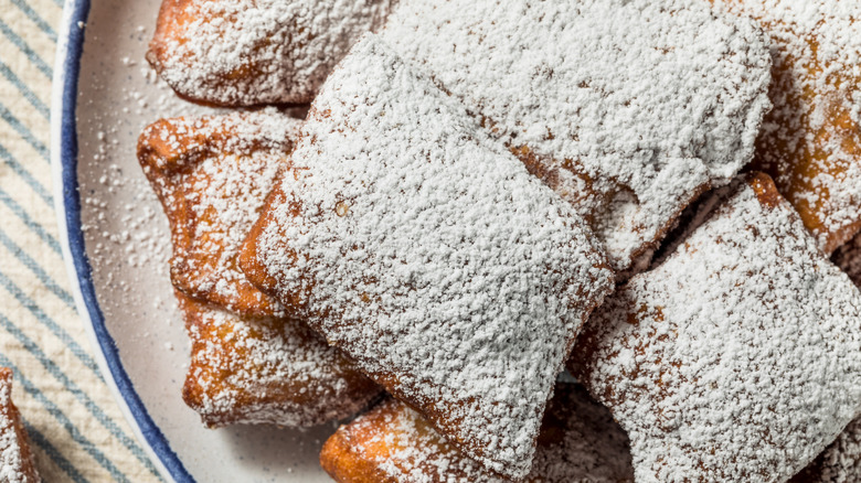 Close up of a plate of beignets