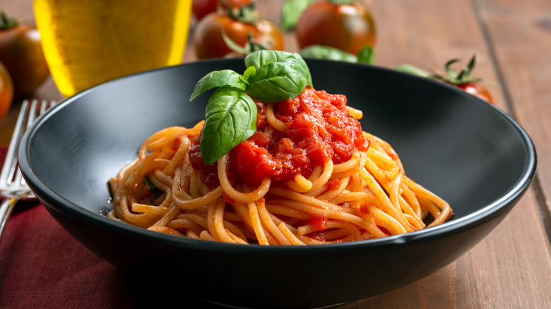 Spaghetti and marinara sauce
