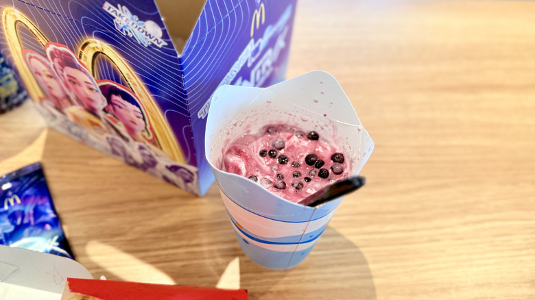 Looking down into Derpy McFlurry