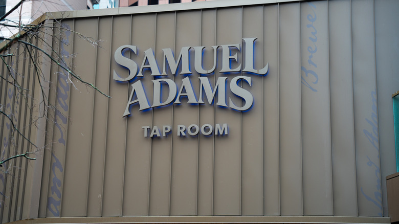Samuel Adams taproom, exterior