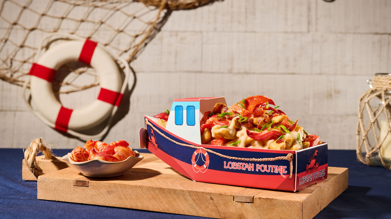 Lobstah Poutine boat