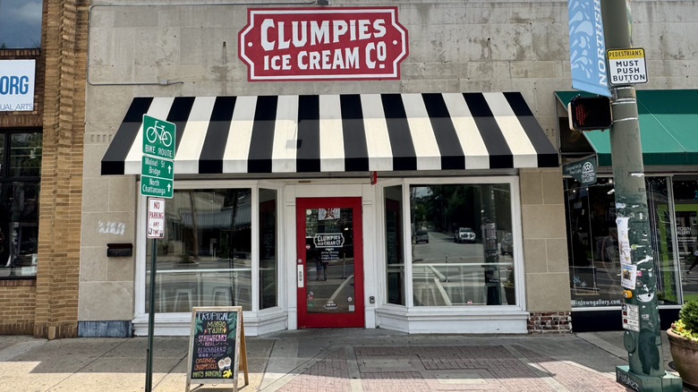 Exterior of Clumpies ice cream North Shore location in Chattanooga, Tennessee